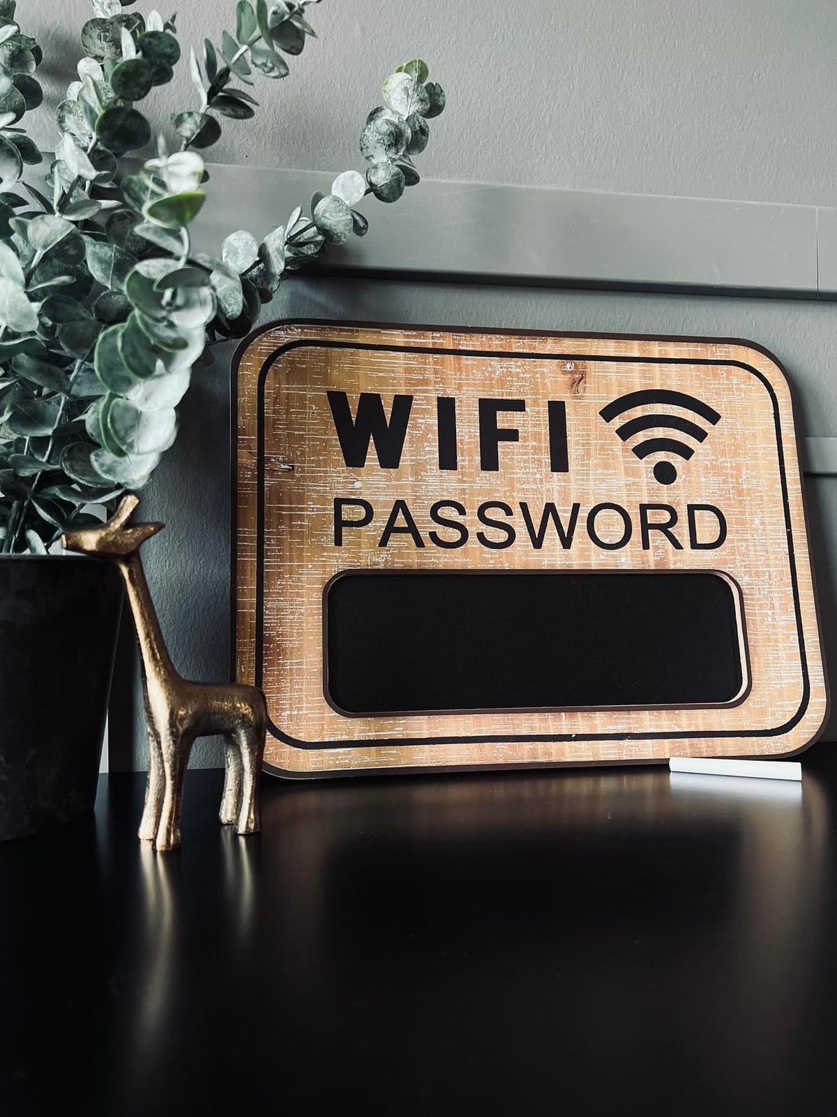 WIFI Skilt med kridt - Wood - VIAMAJA.DK