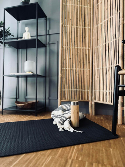 Yogamåtte ink bærestrop - VIAMAJA.DK